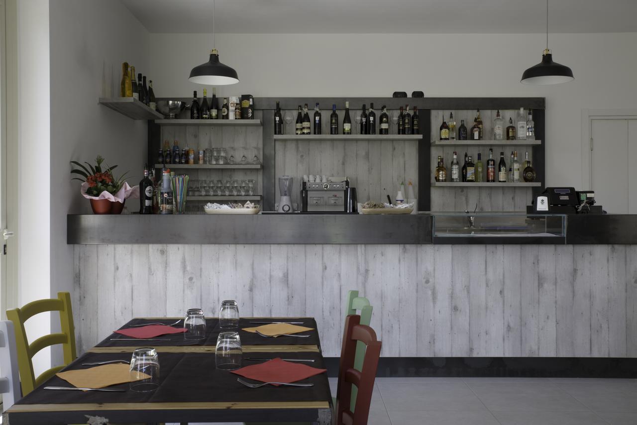 Cascina Monte Diviso Hostel Gallarate Exterior photo